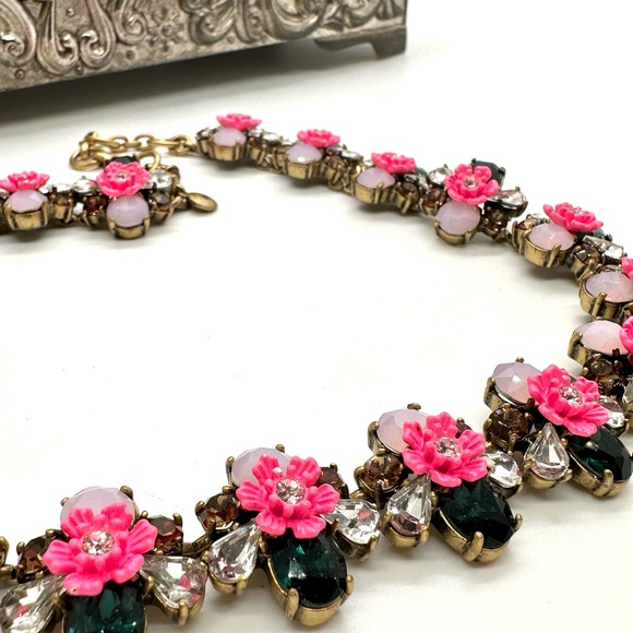 Gorgeous Vintage JCrew Crystal Statement Necklace - Picture 11 of 15